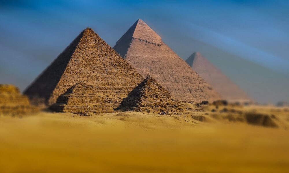 pyramidy