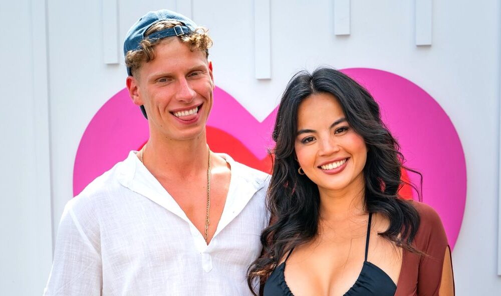 Yenifer Cao, Pavel Tóth, Love Island