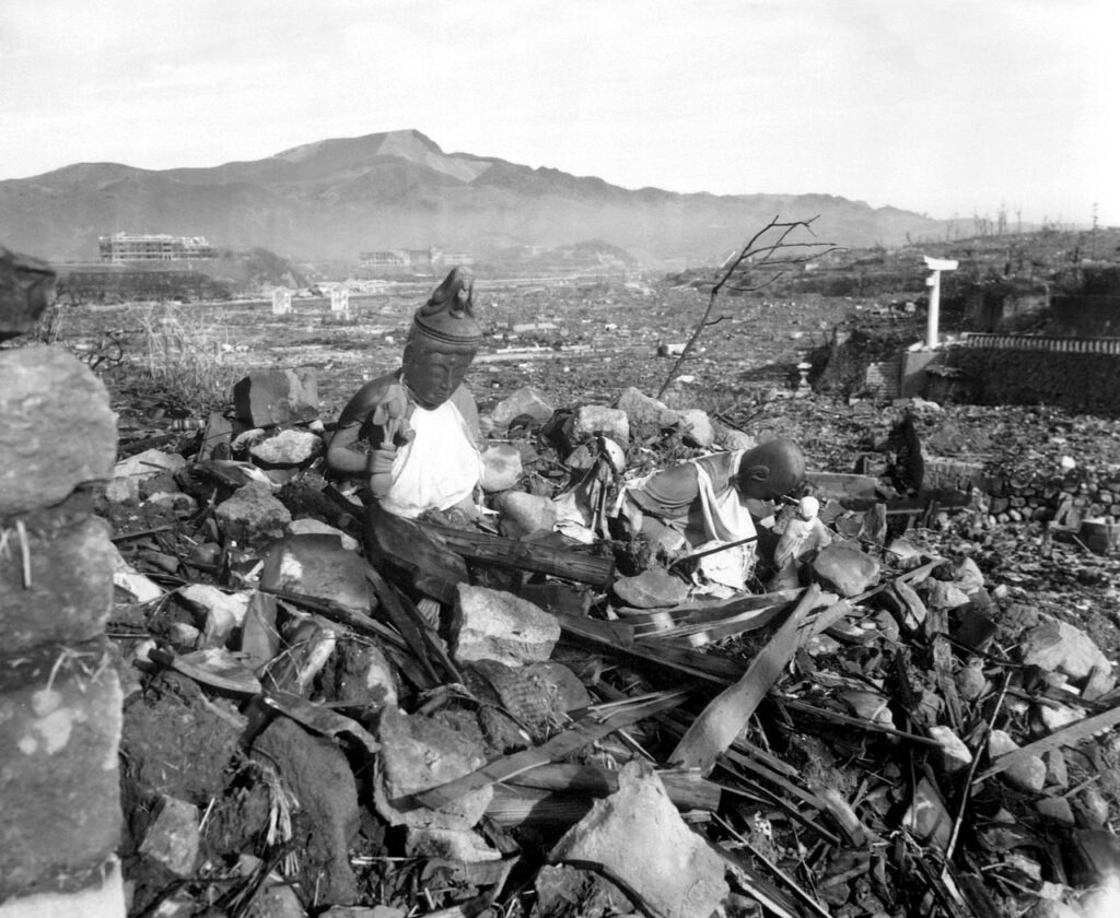 Hirošima, Nagasaki, atomová bomba